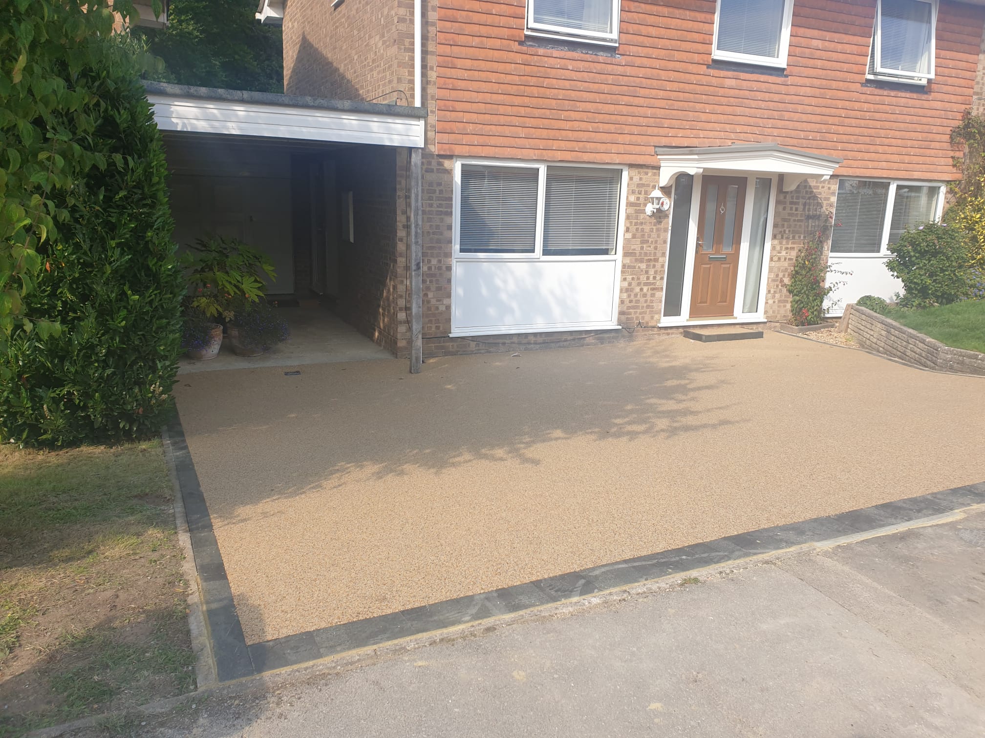 Contemporary block paving driveway design