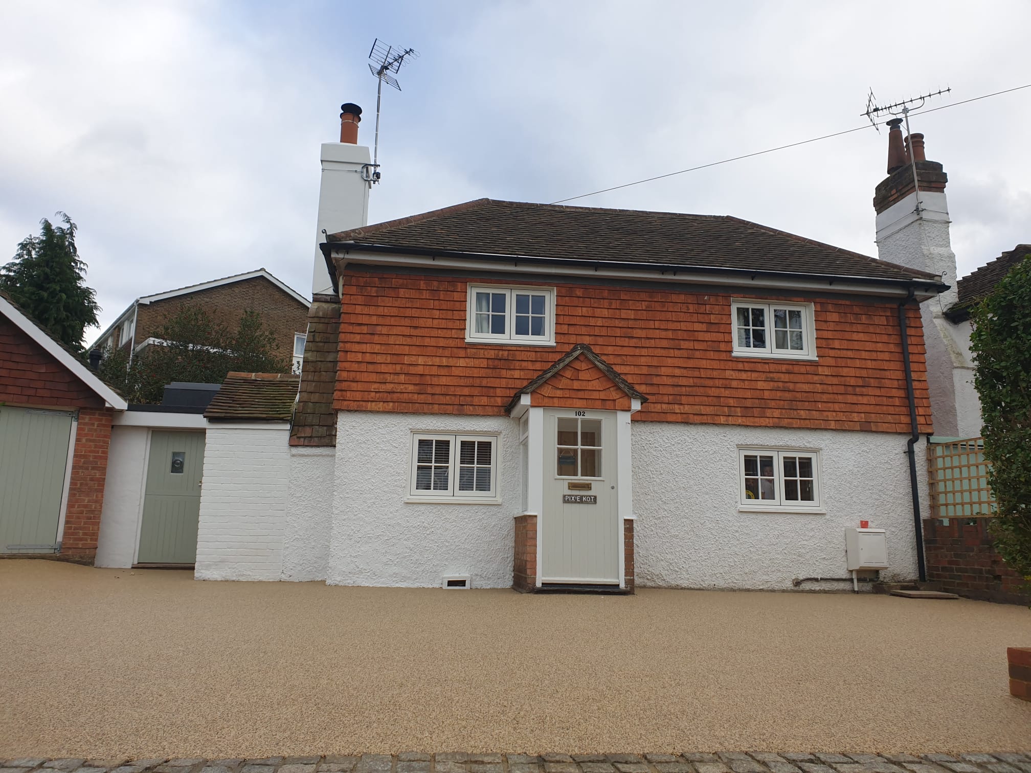 Garden pathway transformation with resin bonded surface