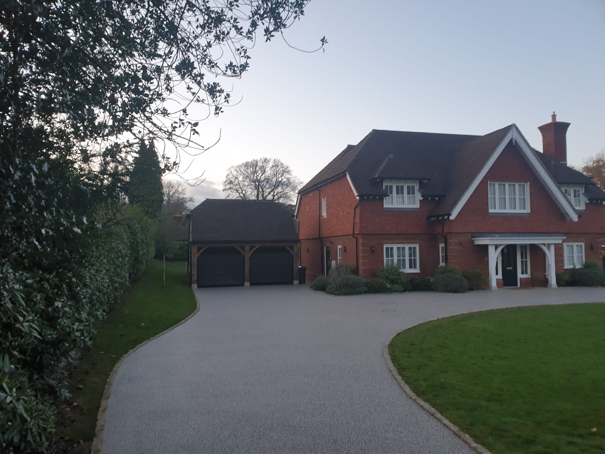 Recently completed resin bound driveway project